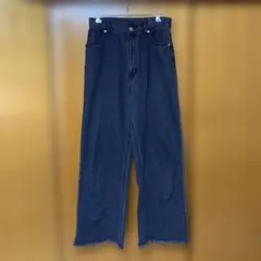 ダメージデニム　グレー