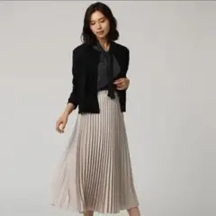 UNTITLED 20,900円 プリーツスカート【洗える】