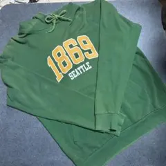 1869 SEATTLE ロゴ プルオーバー パーカー グリーン