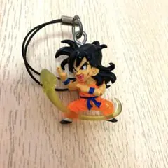 ドラゴンボール UDM まとめ売り キーホルダー スイング ストラップ 黒紐 ヤムチャ フィギュア 黒紐 ストラップ レトロ UDM 初期 ドラゴンボール