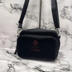 (極美品)大人気、カステルバジャック、カメラバッグ、コーデュロイ、人気色、黒、赤