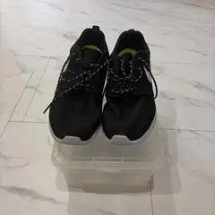 NIKE スニーカー ブラック ホワイト