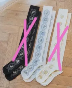 【新品】青木美沙子　しまむら　花柄オーバーニーソックス　白のサムネイル