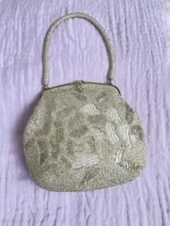 ビーズ刺繍 シルバー　ハンドバッグ