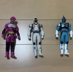 仮面ライダーフォーゼ　仮面ライダーエグゼイド　フィギュア　ソフビ　3体セット