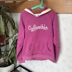 Columbia キッズ パーカー ピンクM