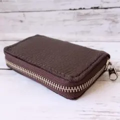 ラウンドファスナーのコインケース　ハンドメイド　本革　在庫処分品
