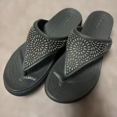 未使用　クロックス　サンダル　美品　ブラック　23.5cm　女性用　Crocsのサムネイル