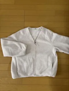 UNIQLO フリースジャケット M サイズ　ホワイト
