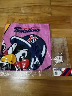 ヤクルトスワローズ グッズ一式 つば九郎 ユニフォーム・浦添手ぬぐい計25点 ヤクルトスワローズ グッズ一式 つば九郎 ユニフォーム・浦添手ぬぐい