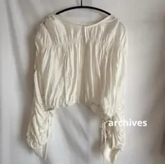 archives ギャザーパフ2wayブラウス　Mサイズのサムネイル