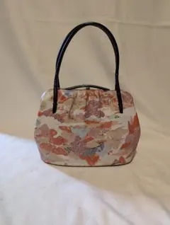 Item thumbnail for item 494f3e41-b803-4b76-944b-593f24cbd83c