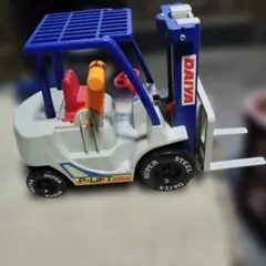 Item thumbnail for item 8a524b82-c9b8-417a-ba63-a941eb31cf47