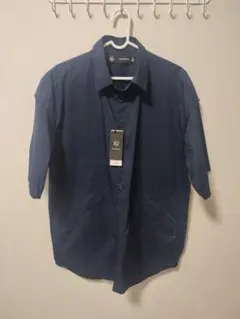 GU×UNDERCOVER　ジップポケットシャツ　ネイビー　新品未使用　Mのサムネイル