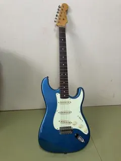 2025年最新】Fender ストラトキャスター ブルーの人気アイテム - メルカリ
