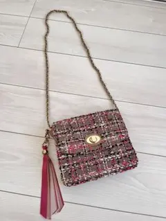 Item thumbnail for item 69b4bfdc-8089-41c7-8621-9a24968d9014