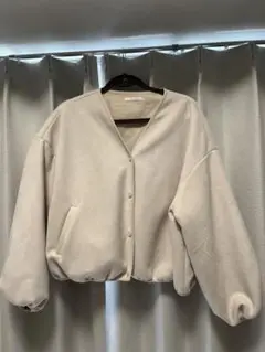 ノーカラージャケット ベージュ Fサイズ