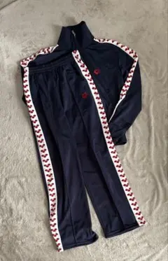 アリーナ ランニングウェア