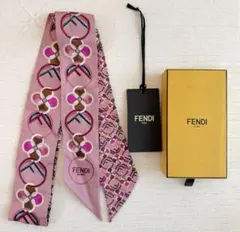 フェンディ　ラッピー　スカーフ