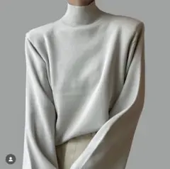 〈美品〉UNACHI ニットトップス