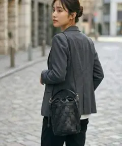 Item thumbnail for item 5f5efd0b-d7e9-4cd0-b41a-51228e167717