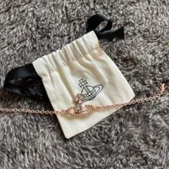 MAYFAIR BAS RELIEF ブレスレット (ピンクゴールド)