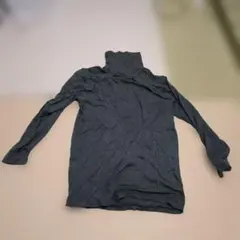 H277 ダークグレー タートルネック長袖ユニクロ　ヒートテック