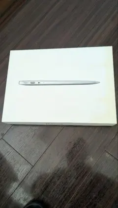 【ジャンク品】MacBook Air シルバー 本体のみ【電源つきません】