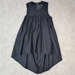 新品タグ付き✨　ヨーコチャン　ヘムフレアブラウス　ブラック