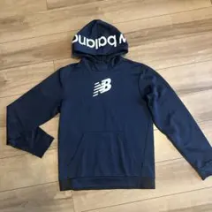 ニューバランス パーカー