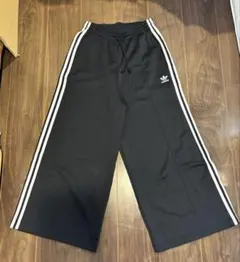 【わたあめ様専用】アディダス オリジナルス レディース リラックスドパンツ