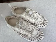 KEEN UNEEK サンダル スリッポン　26.0のサムネイル