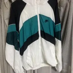 ソ*ン様 NIKE ナイキ　ナイロンジャケット　古着屋