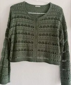 透かし編みカーディガン