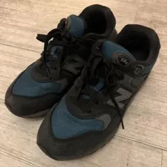 New Balance 580 ブラック/ブルー