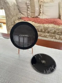 極美品！CHANEL シャネル ノベルティ メッシュポーチ 丸型ミラー付 鏡のサムネイル