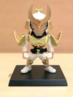 コンバージ仮面ライダー　仮面ライダー斬月　メロンアームズ