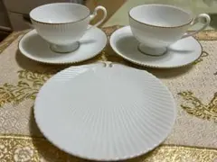 ノリタケ ダイヤモンドコレクション　ペア　カップ&ソーサー　プレート１枚　セット