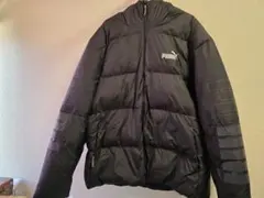 PUMA ブラック ダウンジャケット フード付き