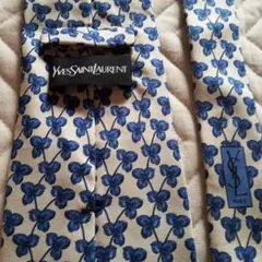 Yves Saint Laurent ネクタイ クローバー柄