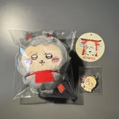 ちいかわ　伏見稲荷　ラッコ　マスコット ちいかわパーク メタルチャーム