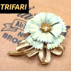 TRIFARI トリファリ ヴィンテージ ブローチ ゴールド フラワー