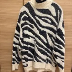 タートルネックニット