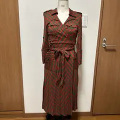ダイアンフォンファステンバーグ シルク100% ラップワンピース サイズ4 総柄