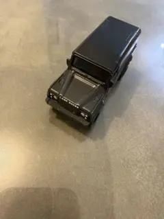 Land Rover Defender ミニカー ブラックのサムネイル