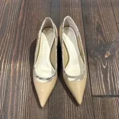 オデットエオディール　テープライン パンプス　24cm ベージュのサムネイル