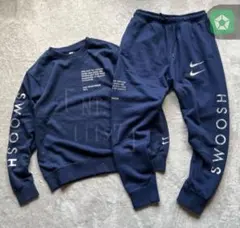 Nike Swoosh ネイビー スウェット