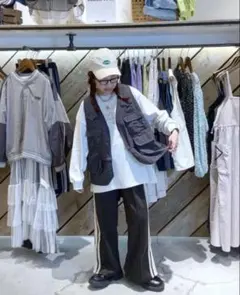 ニコアンド　niko and ... フィッシングポケットベスト　チャコール