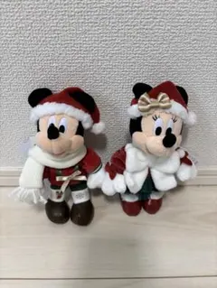 クリスマス　ぬいぐるみバッジ　2025 ミッキー　ミニー　セット