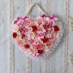 バラとダマスクリボンのタッセル入豪華リース♪（コーラルピンク系